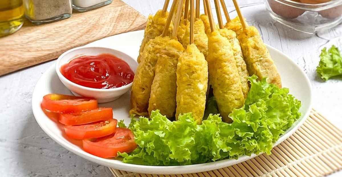 Old-Style Egg Rolls: A Delicious Nostalgia in Cilacap's Heart